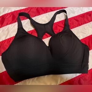 Victoria Secret extra support sports bra